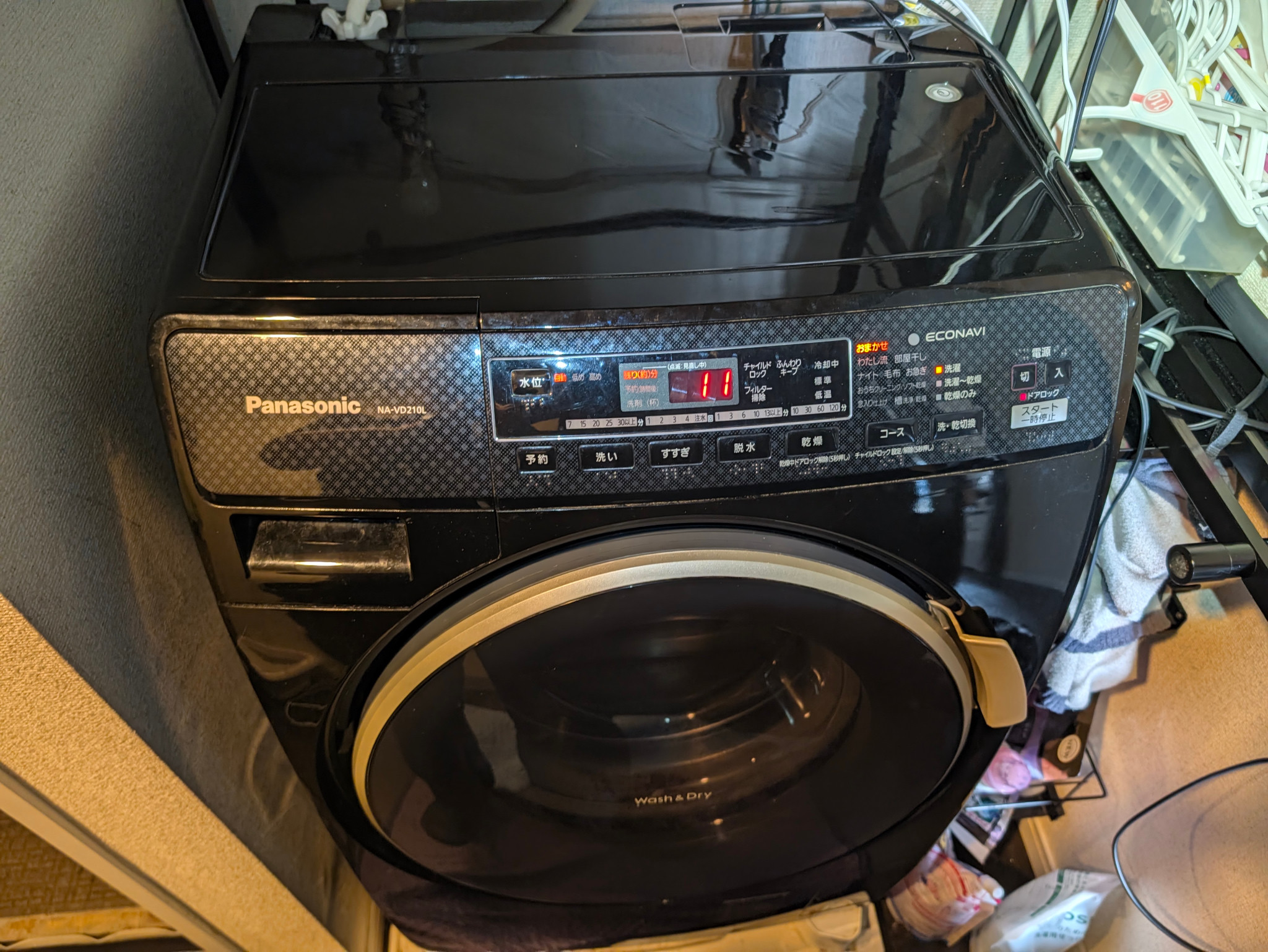 今回ご相談いただいたパナソニックNA-VD210Lの外観